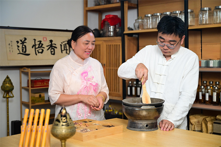 第41期牡丹香制作技艺