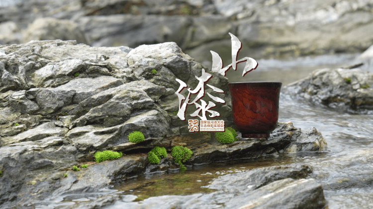 《肖金琼：传统漆艺 绽放光彩》